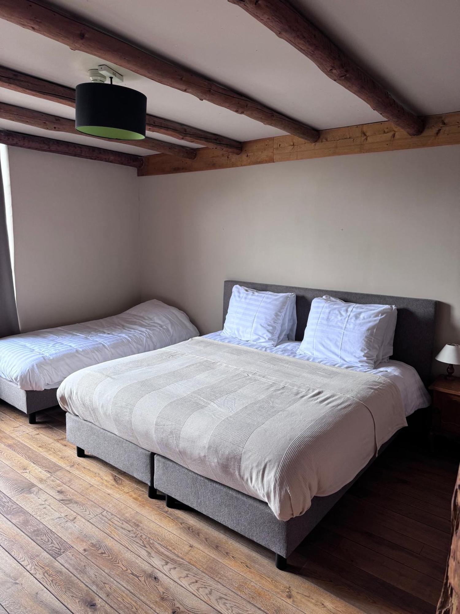 Buteo Chambres D'Hotes & Espresso Lesterny Экстерьер фото