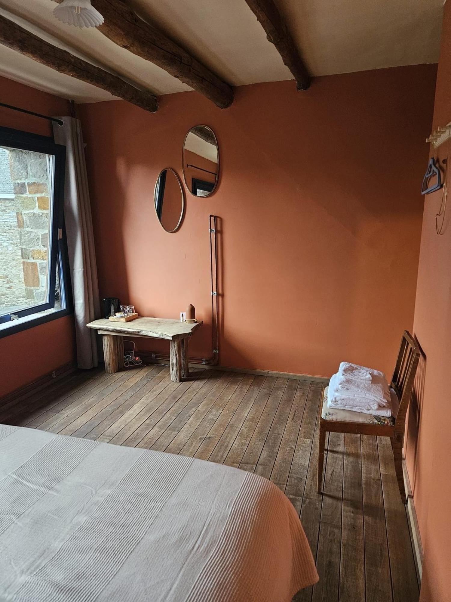 Buteo Chambres D'Hotes & Espresso Lesterny Экстерьер фото